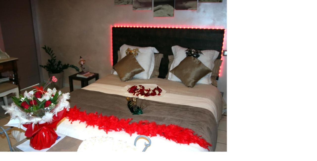 Suite Spa Privatif 66 Nord De Perpignan Pia Ngoại thất bức ảnh