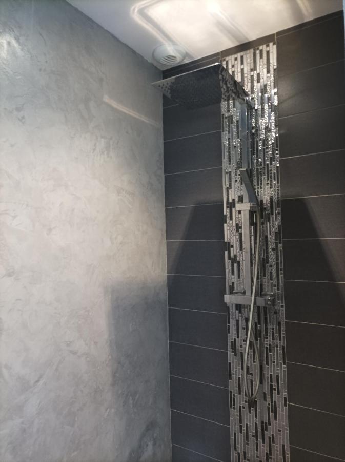 Suite Spa Privatif 66 Nord De Perpignan Pia Ngoại thất bức ảnh